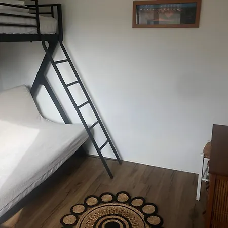 Proche De La Cote Chauvé